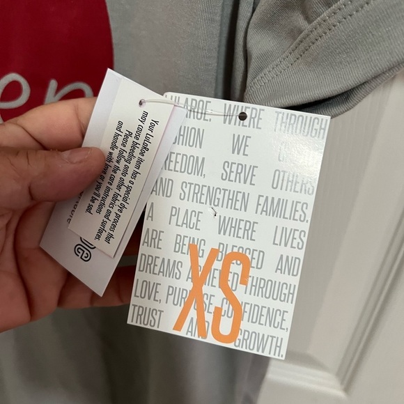 NWT LuLaroe Top with Red Heart  Taken. Gray and red  XS - Picture 5 of 7